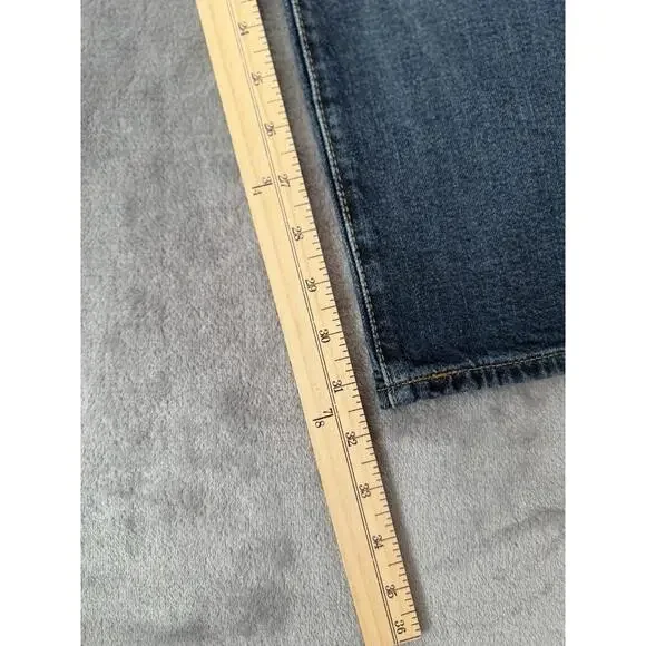 Levi's 511 Premium Slim Performance Stretch Fit Medium Blue Sz 32 X 34